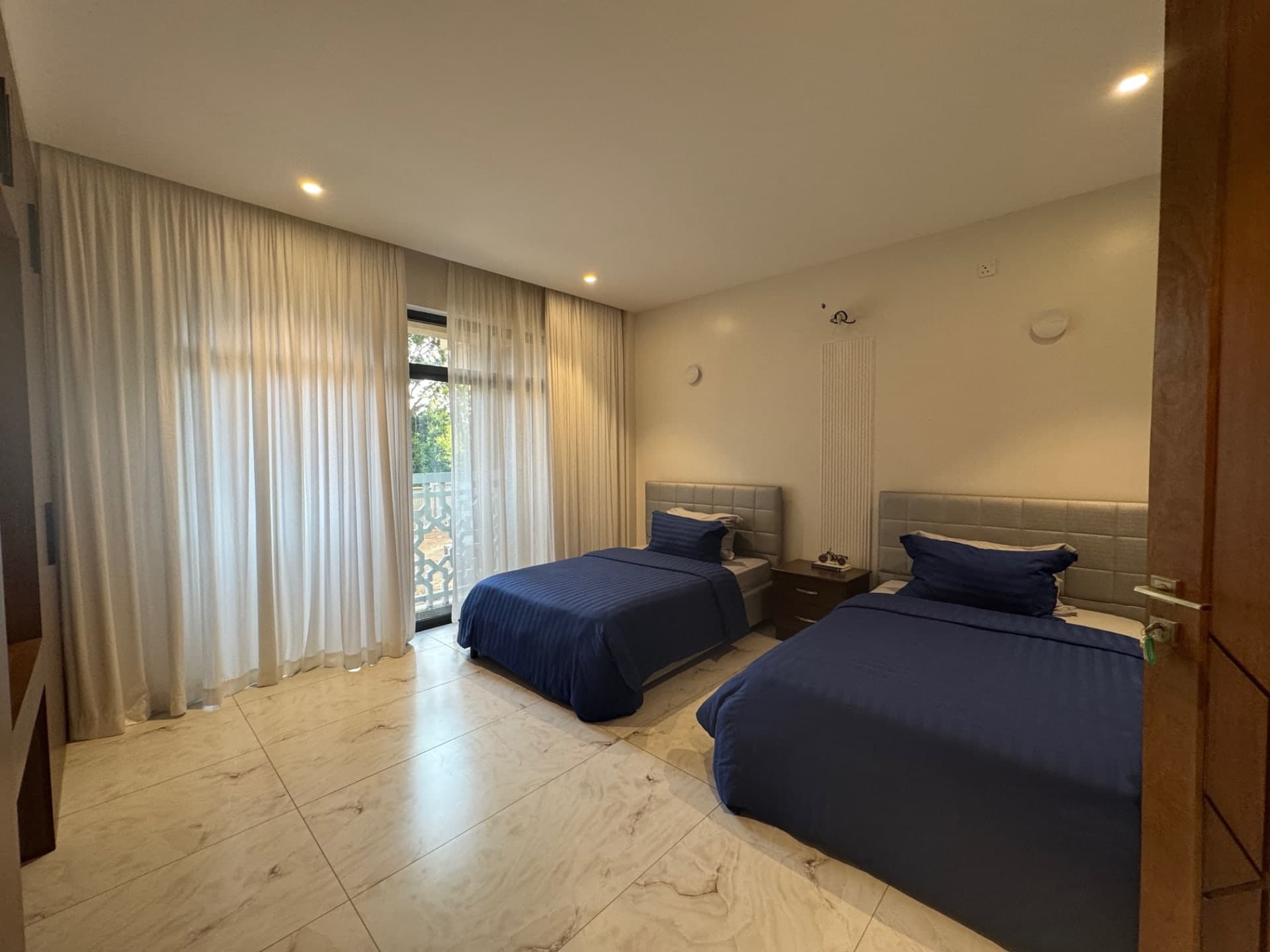 3 Bedroom Apartment For Sale in Nyali