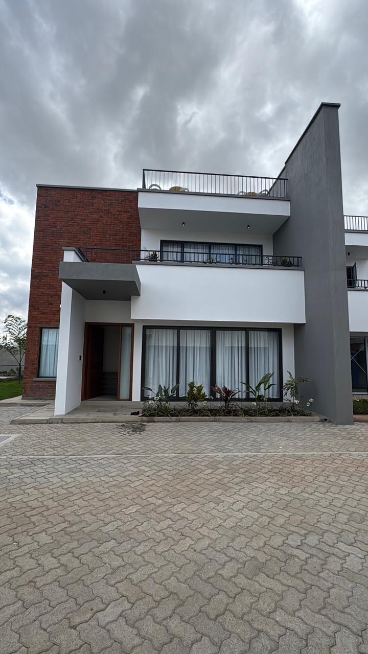 4 Bedroom Townhouse for Sale in Langata — 1