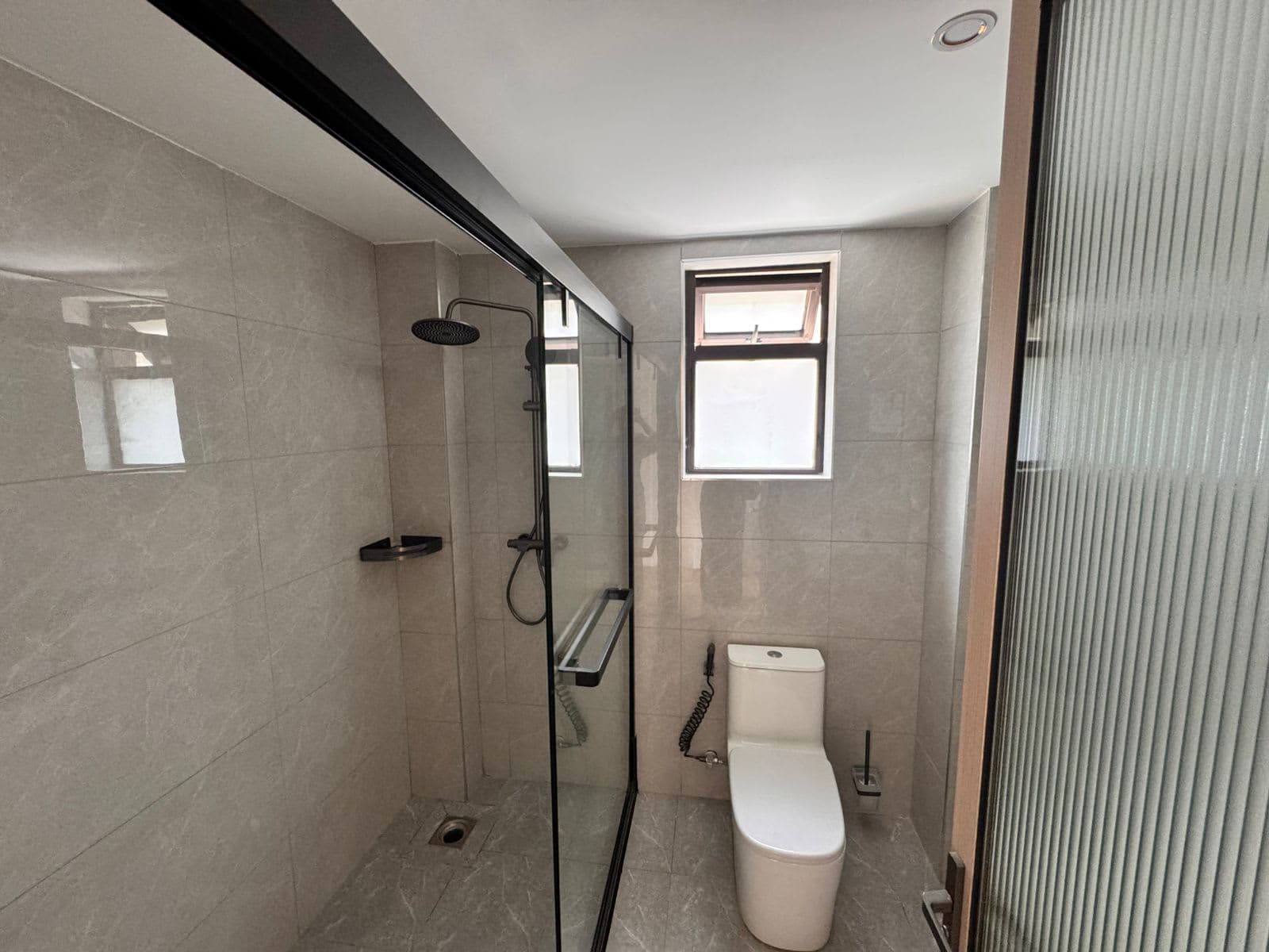 3 Bedroom Apartment For Sale in Riverside