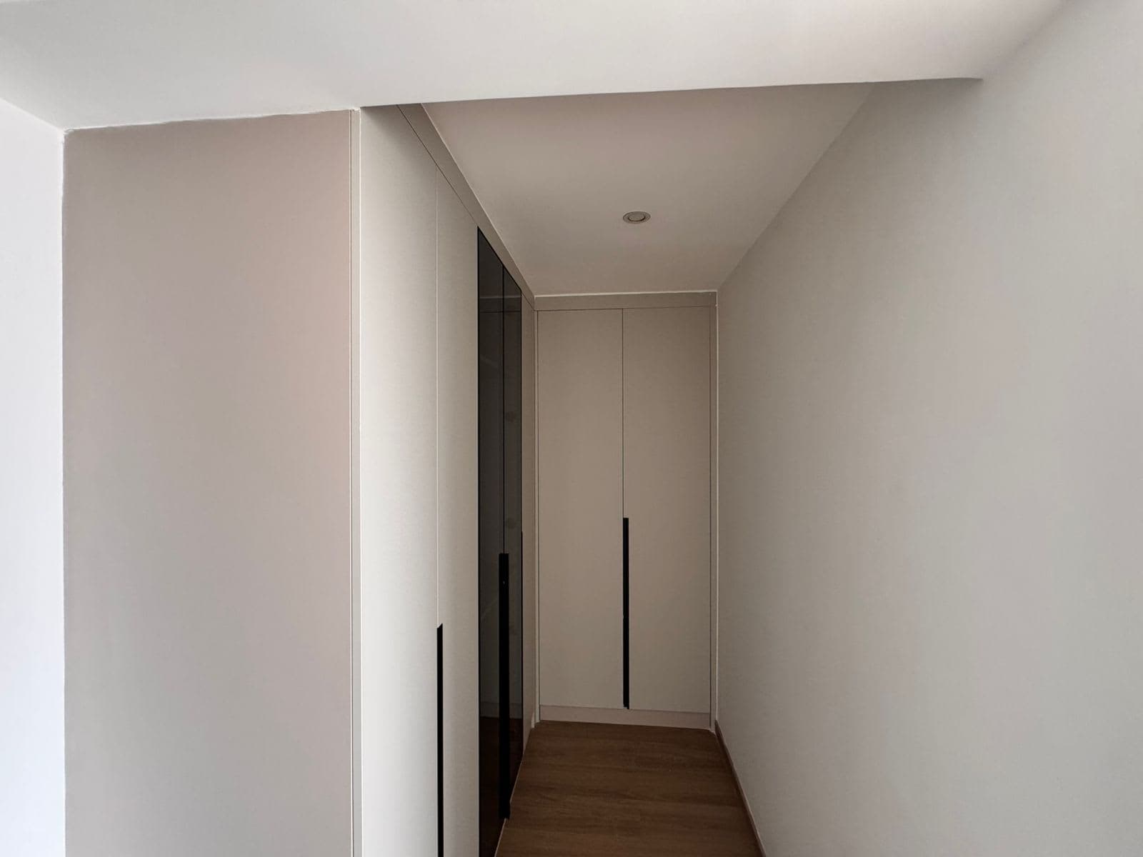 3 Bedroom Apartment For Sale in Riverside