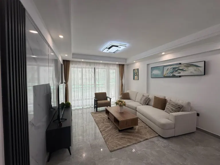 3 Bedroom Apartment For Sale in Lavington