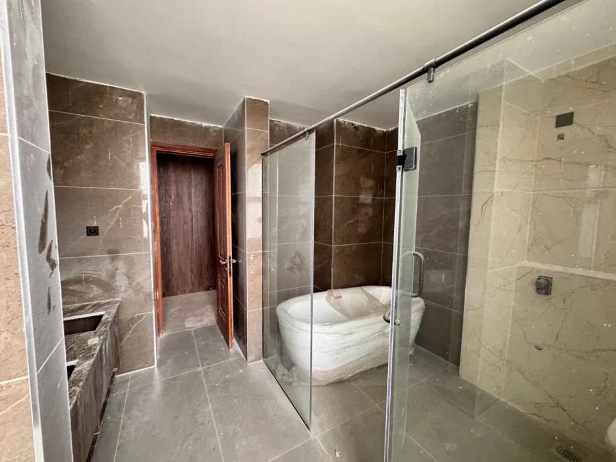 4 Bedroom Apartment for Sale in Lavington