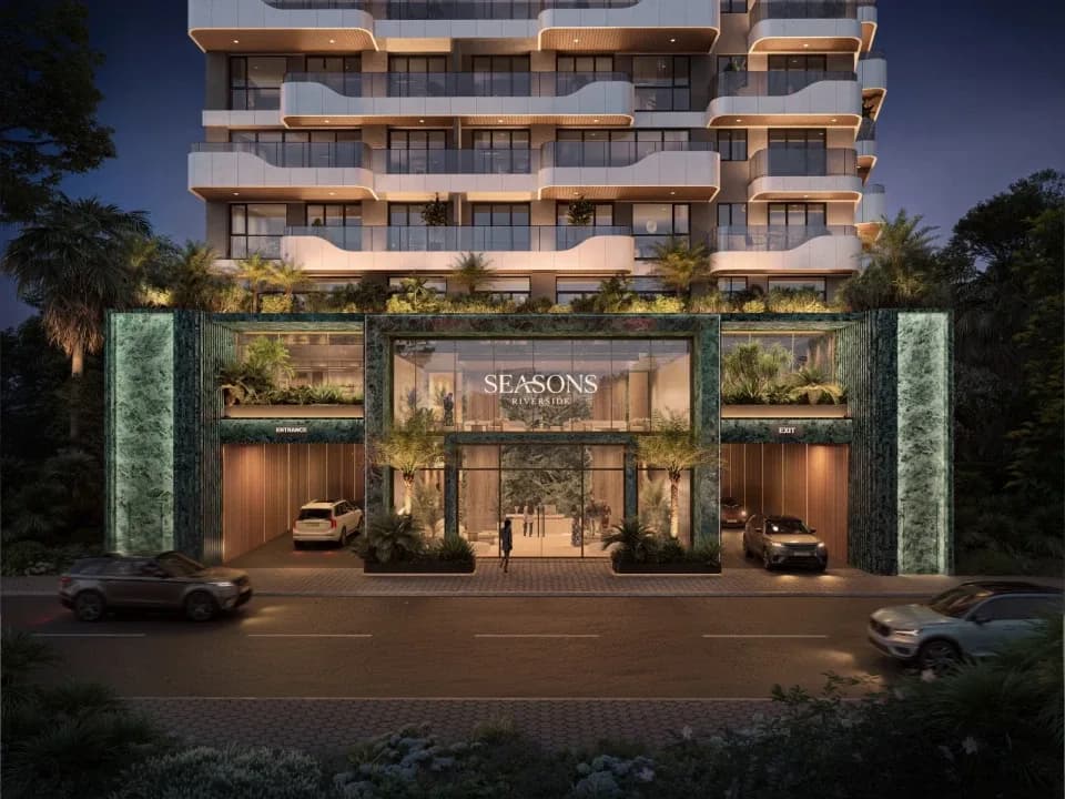 4 Bedroom Apartment For Sale in Riverside