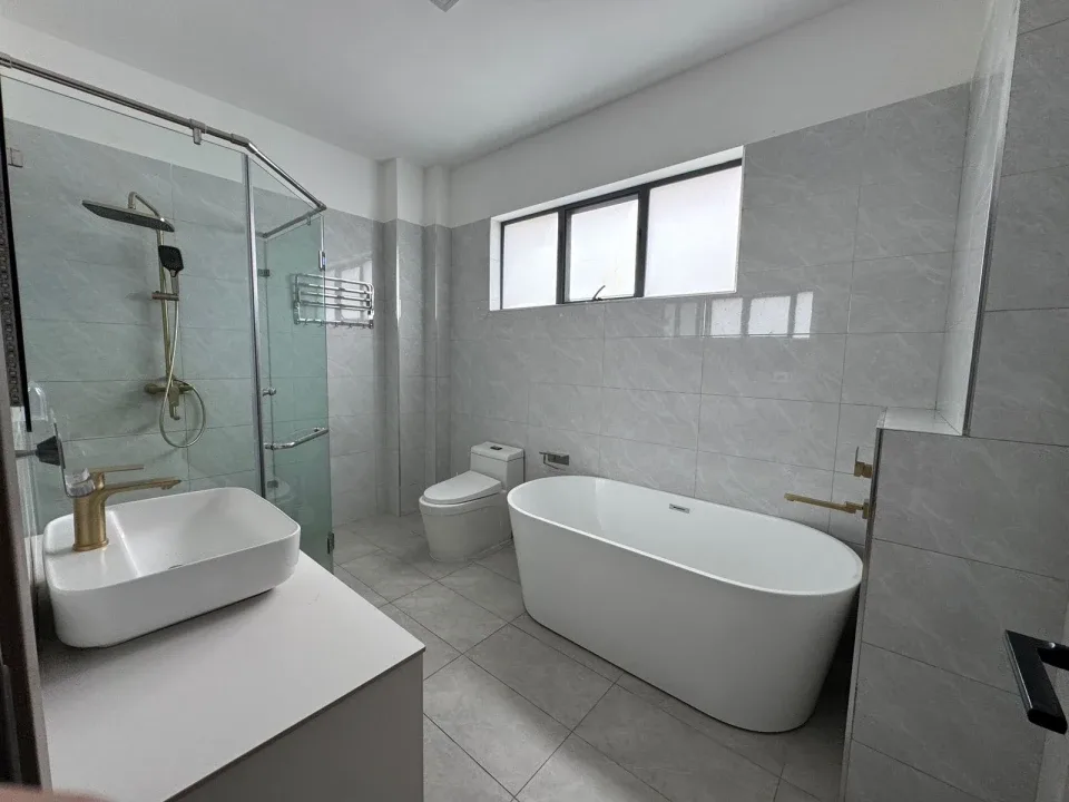 4 Bedroom Apartment For Sale in Kilimani