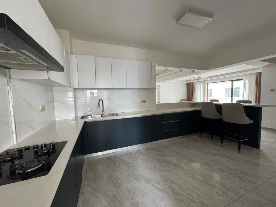 4 Bedroom Apartment For Sale in Kilimani