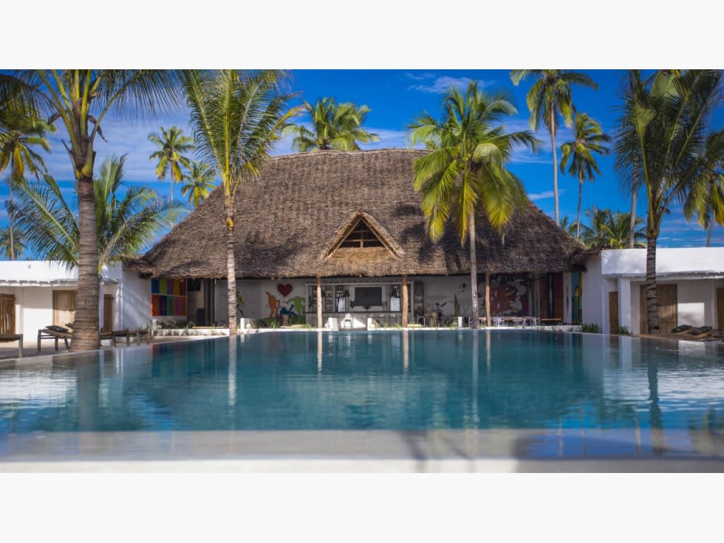 Beachfront Resort For Sale in Jambiani, Zanzibar — 1